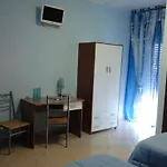 Emmanuel 3*