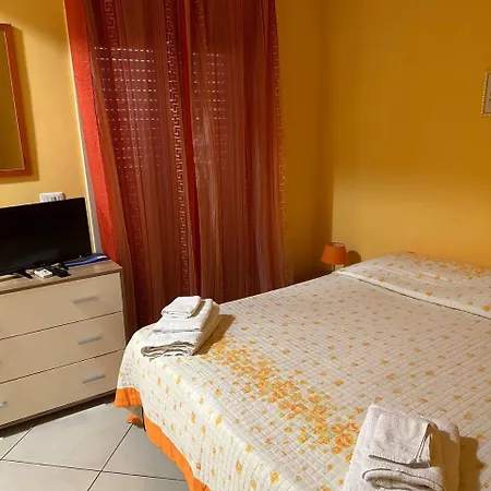 לינה וארוחת בוקר Emmanuel רג'יו די קאלאבריה