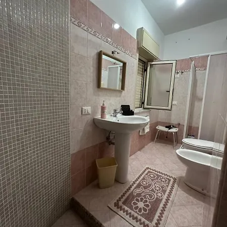 Emmanuel Отель типа 