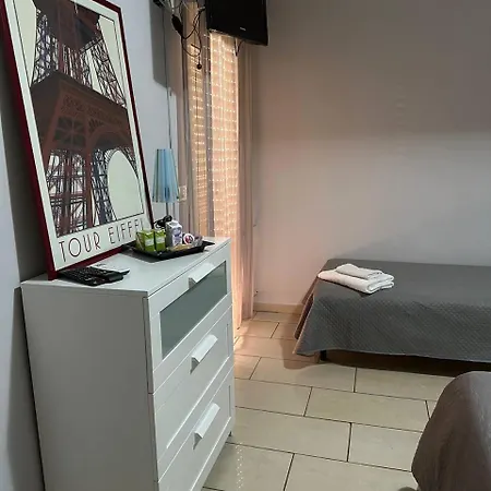 Emmanuel Отель типа 