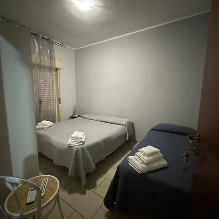 Emmanuel לינה וארוחת בוקר רג'יו די קאלאבריה