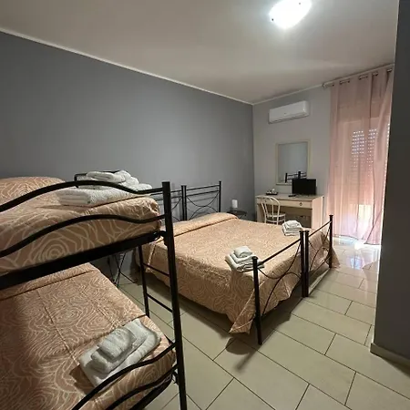 Emmanuel 3*