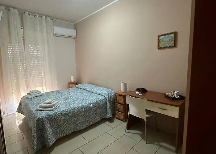 Emmanuel Bed & Breakfast 3*